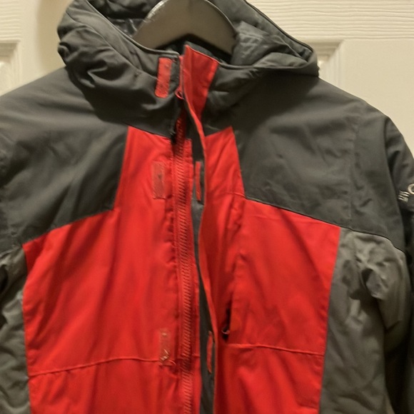 Columbia Sportswear Boy’s Winter Jacket. Youth 10-12. - Picture 2 of 10